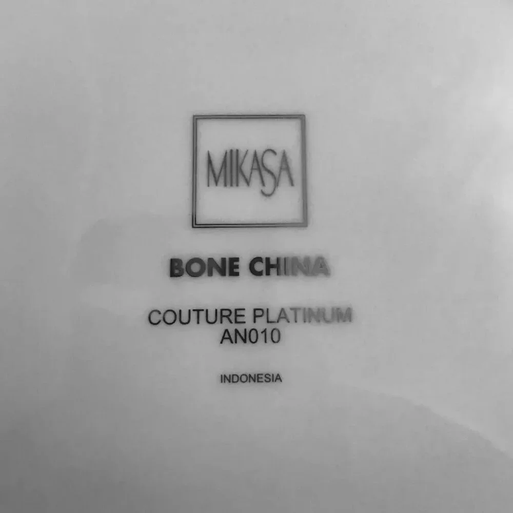Set of 6 new Mikasa Couture Platinum approx 7